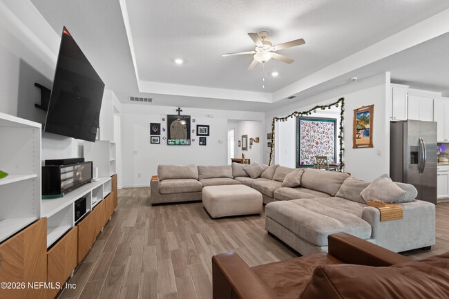 Building Photo - 7212 Calamint Ave