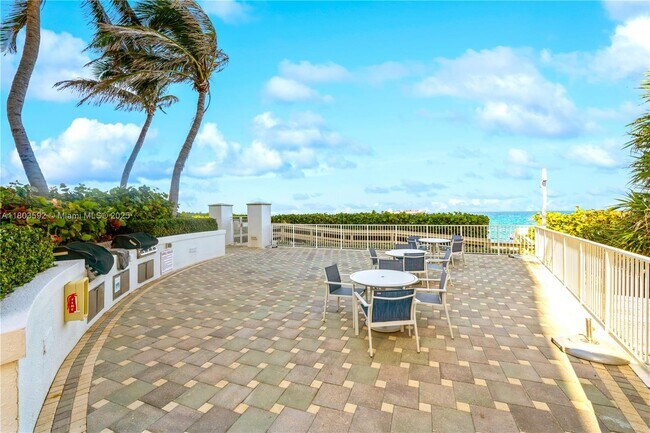 Building Photo - 4600 N Ocean Dr