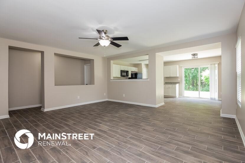 Building Photo - 4384 Stone Mountain Dr