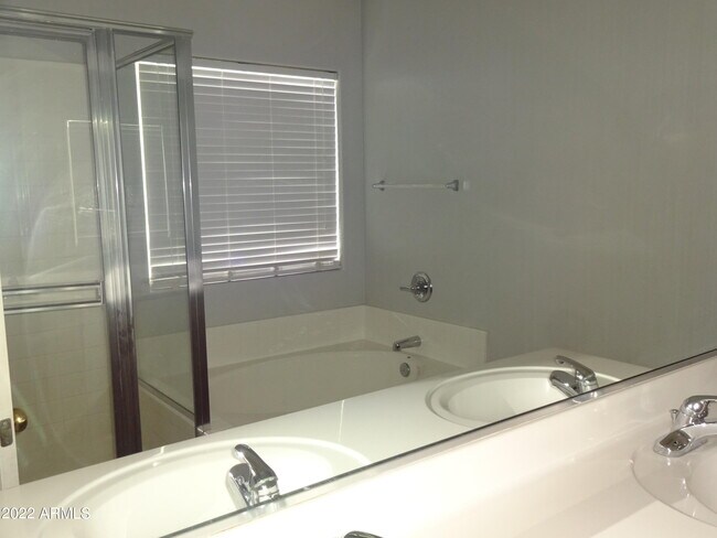 Building Photo - 14530 W Evans Dr