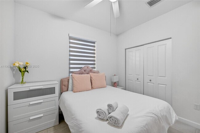 Building Photo - 21363 SW 127th Ct