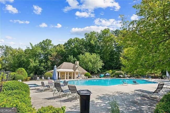 Building Photo - 15 Suwanee Pass Ln