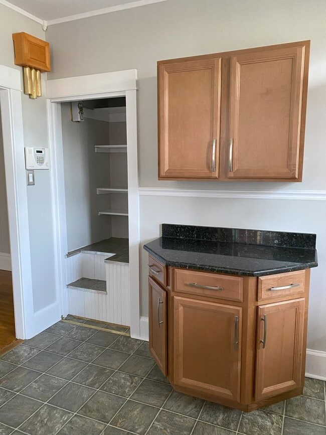 Building Photo - Charming Brick Single Family Home