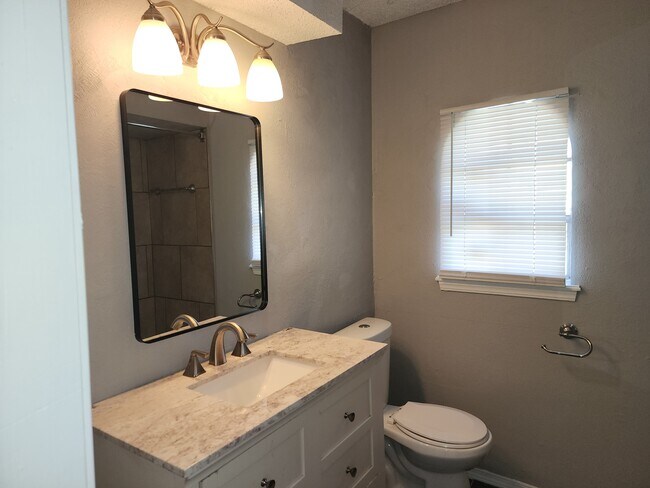 Building Photo - 4113 Bonaparte Blvd