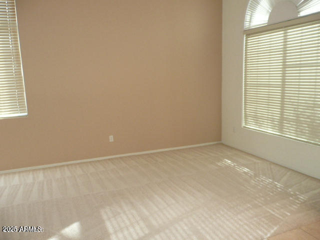 Building Photo - 971 S Meadows Dr