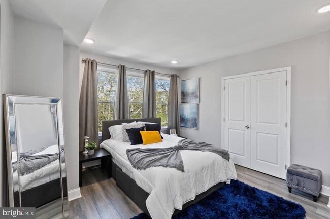 Building Photo - 1449 S 32nd St