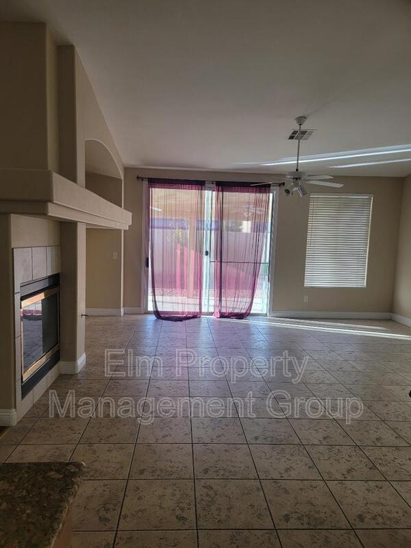 Building Photo - 1025 Trophy Club Dr