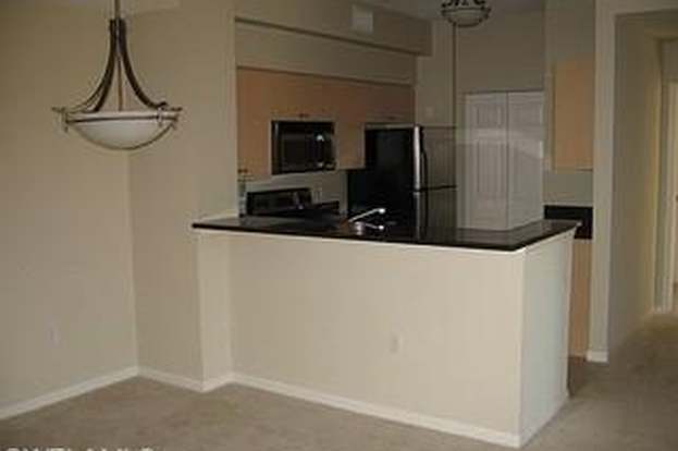 Building Photo - 1205 Reserve Way