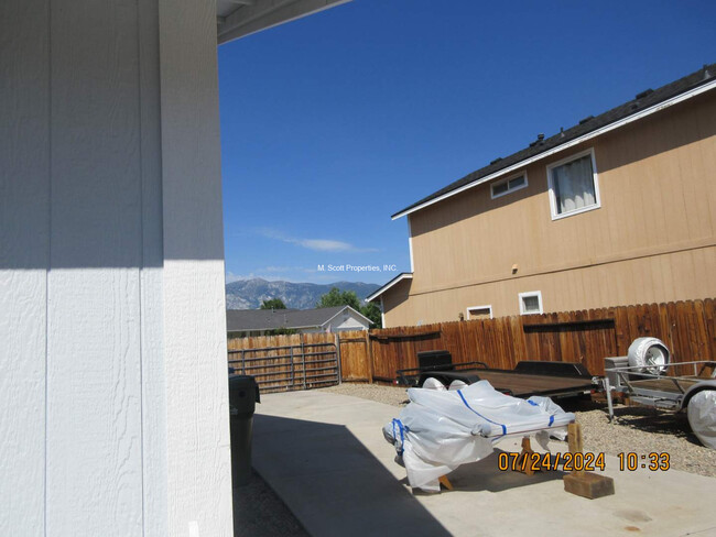 Building Photo - 1316 Windsor Dr