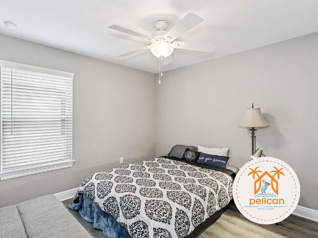 Building Photo - "Spacious 4-Bed Oasis with Granite Elegance in Navarre – 2062 Sq. Ft. of Pure Comfort!"