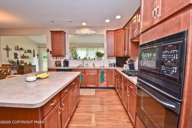 Building Photo - 3257 Doral Ct