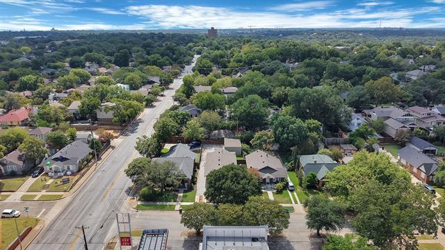 Building Photo - 2305 W Rosedale St S