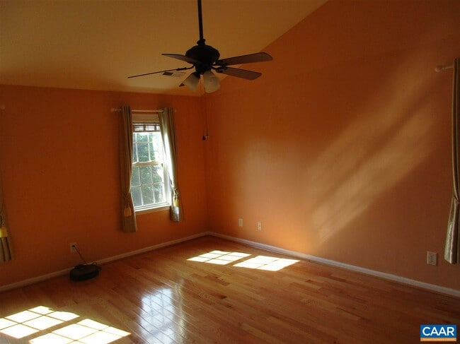 Building Photo - 3419 Turnberry Cir