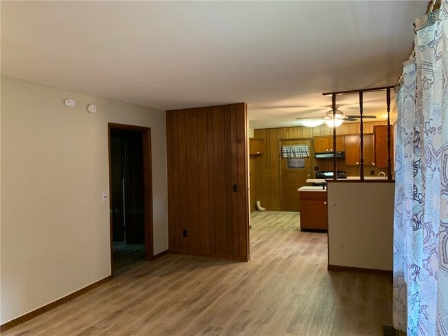 Building Photo - 40 Hatcher Dr