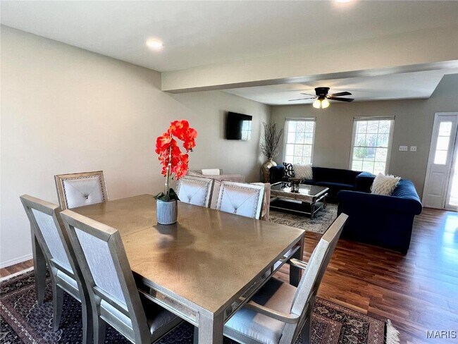 Building Photo - 520 Ironwood Dr