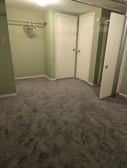 Building Photo - 2649 91st St