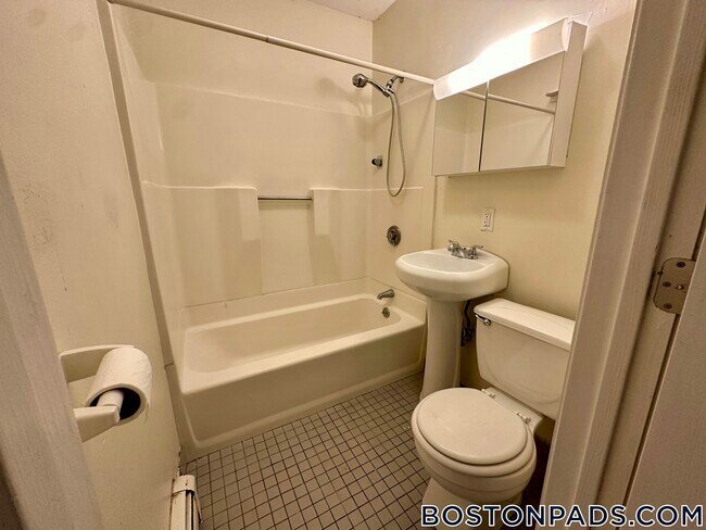 Building Photo - 67 S Huntington Ave