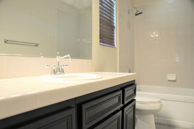 Building Photo - 15655 Iron Spring Ln