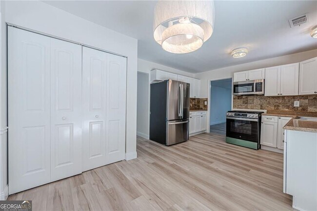 Building Photo - 10310 Rillridge Ct