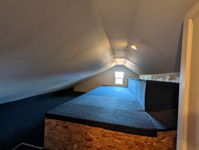 Finished Attic/storage space - 1119 Nevada St