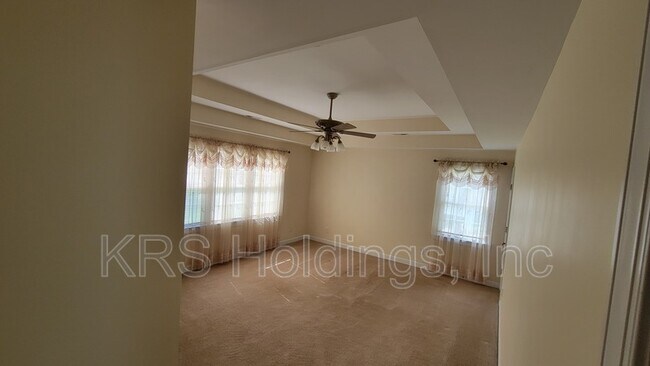 Building Photo - 4039 Ridley Field Rd