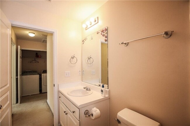 Building Photo - 3801 Thayer Trace