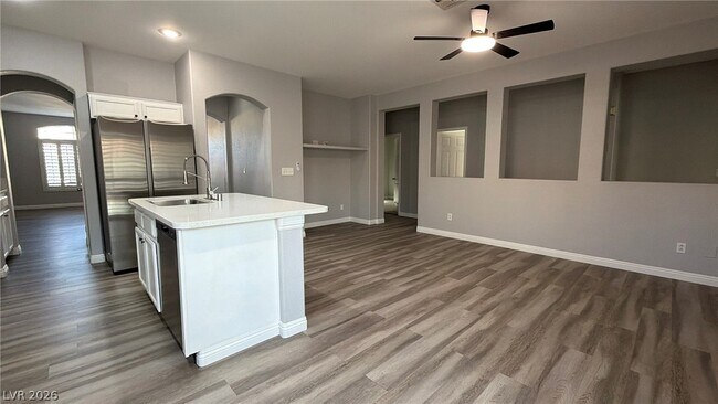 Building Photo - 2215 Heavenly Lights Ave