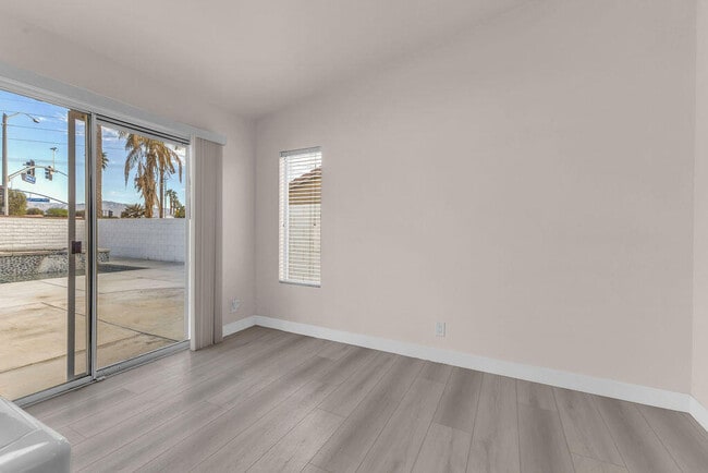 Building Photo - 83950 Avenida Serena