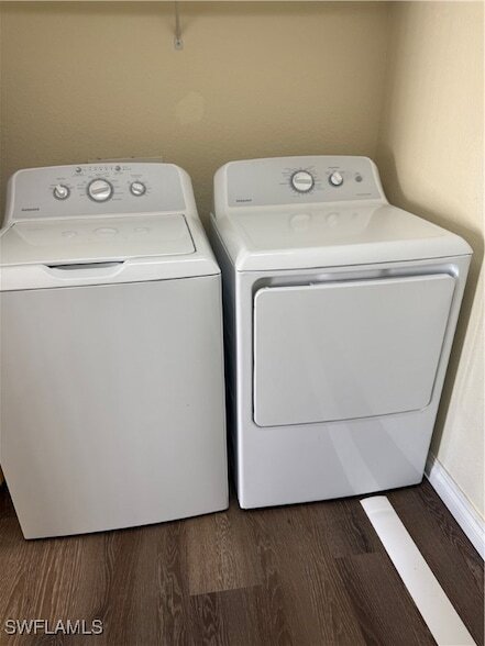 Building Photo - 7985 Preserve Cir