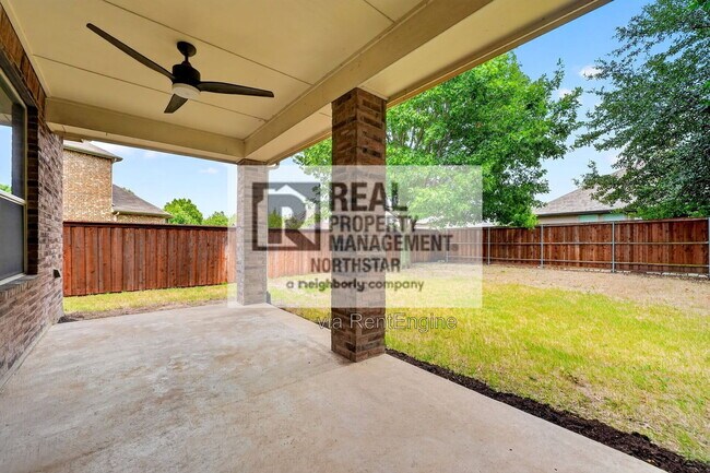 Building Photo - 405 Driftwood Ct