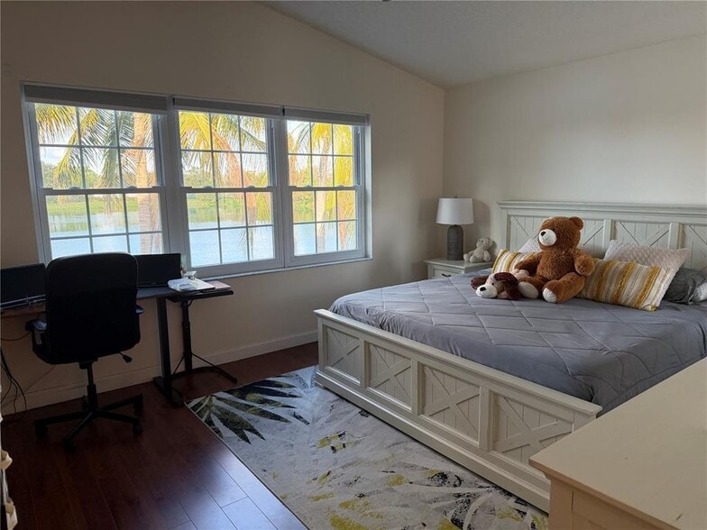 Building Photo - 4908 SW 151st Ave