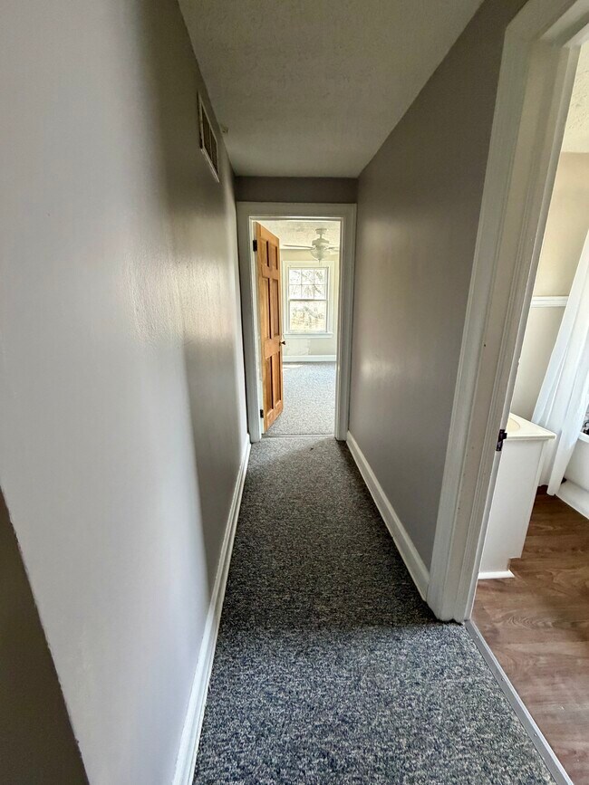 Building Photo - 306-310 Washington