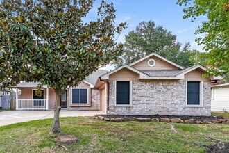 Building Photo - 8530 Sunny Ridge Dr