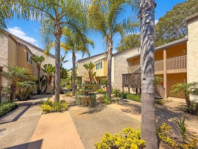 Building Photo - Beautiful 1 Bedroom/1 Bathroom Condo Locat...