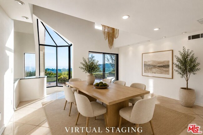 Building Photo - 7940 Vulcan Dr