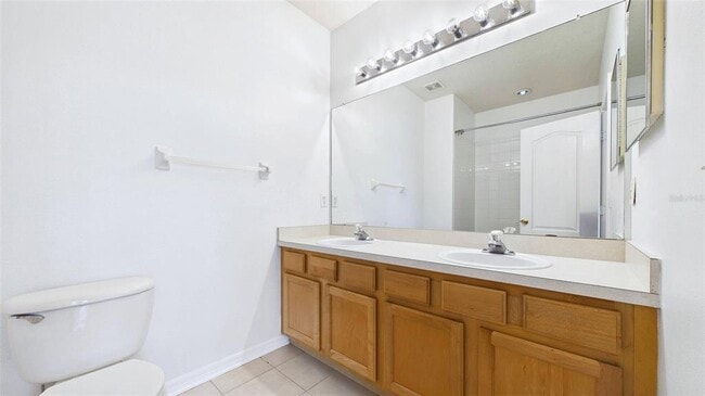 Building Photo - 3175 Bayshore Oaks Dr