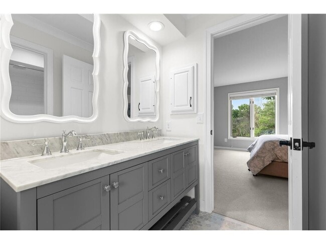 Building Photo - 11193 Bluestem Ln