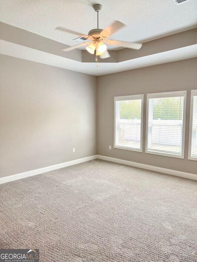 Building Photo - 140 The Villas Wy