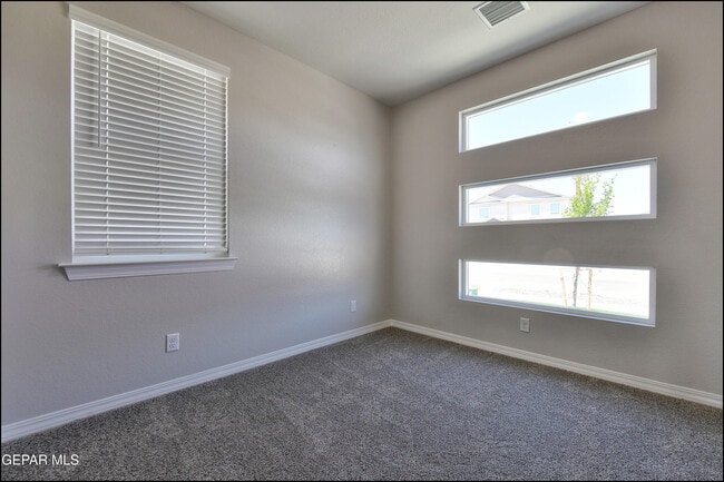 Building Photo - 12868 Star Gaze Ave