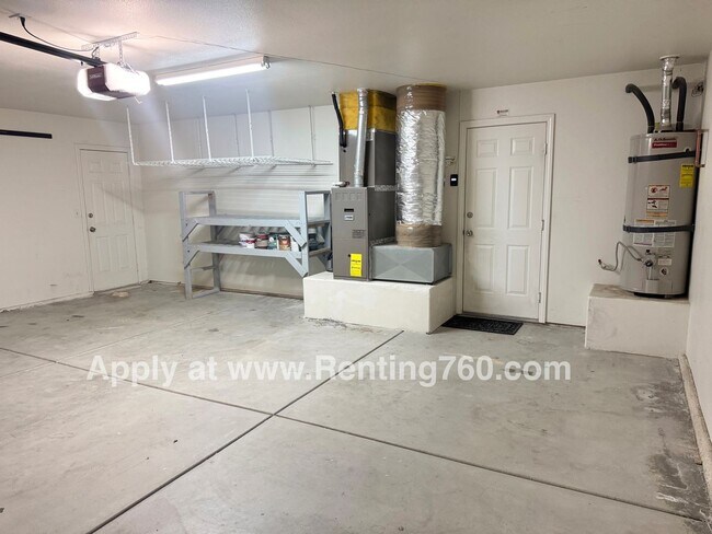 Building Photo - Rare and Spacious 4 Bedroom Indian Cove Home with Solar Panels!