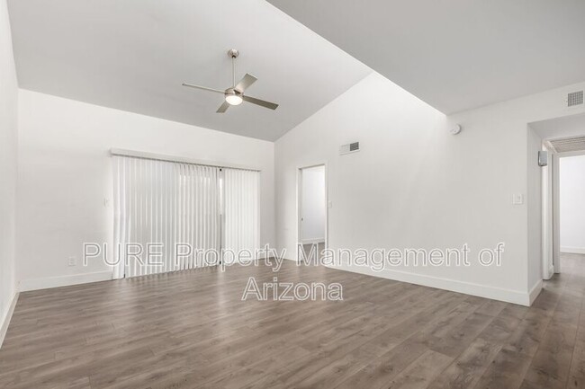 Building Photo - 6480 N 82nd St