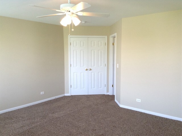 Building Photo - 25314 Pastoral Dr