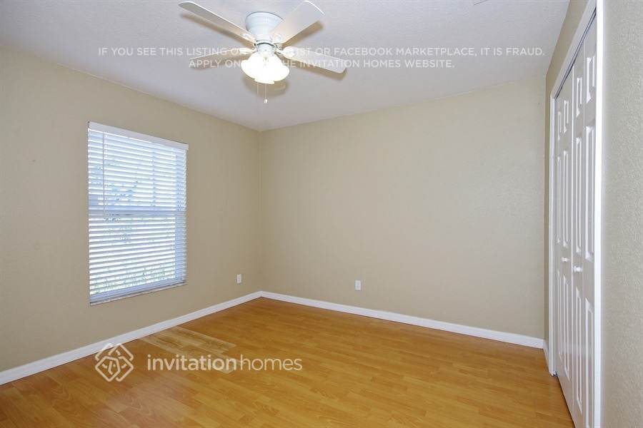 Building Photo - 643 Parakeet Ct