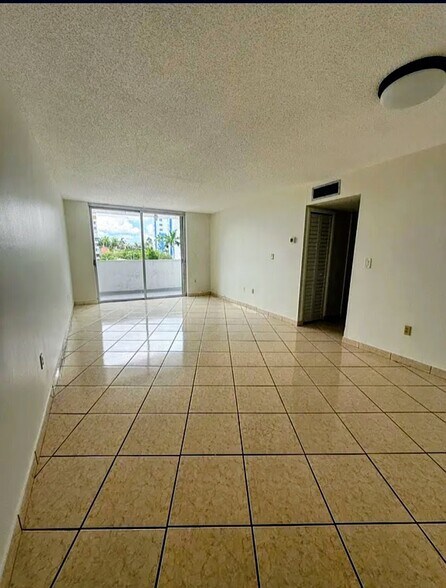 Building Photo - 5033 NW 7th St