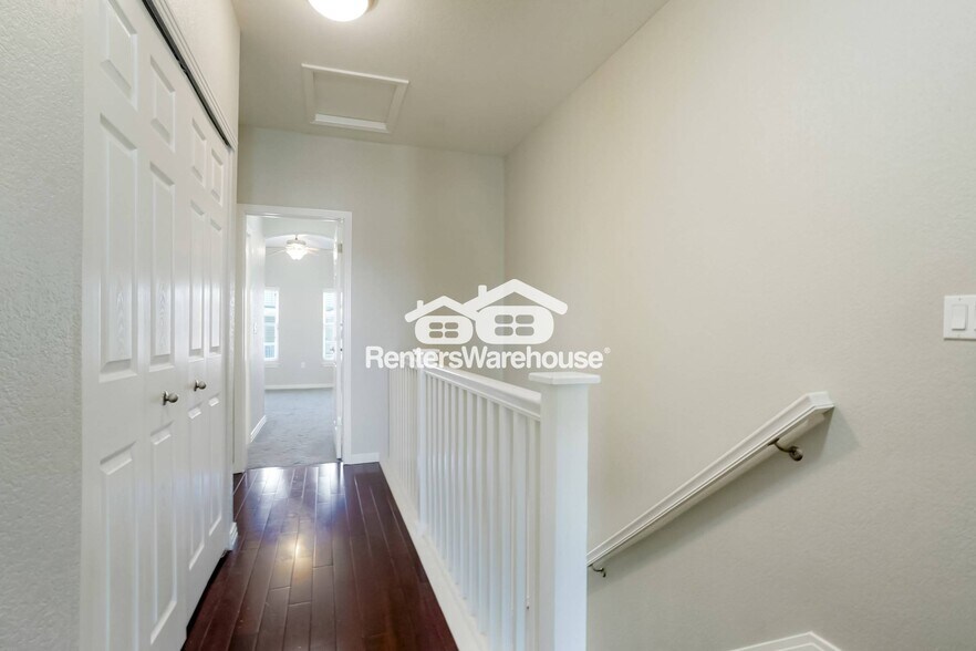 Building Photo - 9416 Ashbury Cir