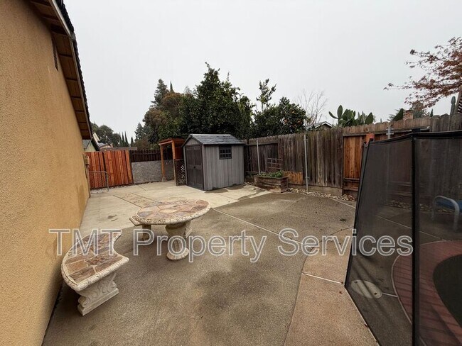 Building Photo - 8704 Montiflora Ct