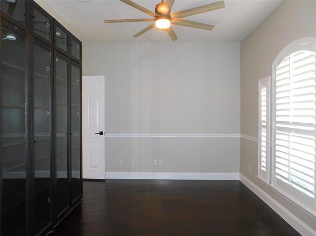 Building Photo - 3512 Yale Dr