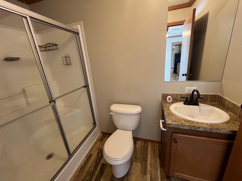 Building Photo - 143 Smokey Hill River Ct