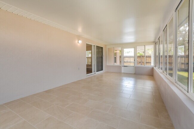 Building Photo - 11332 Moonshine Creek Cir