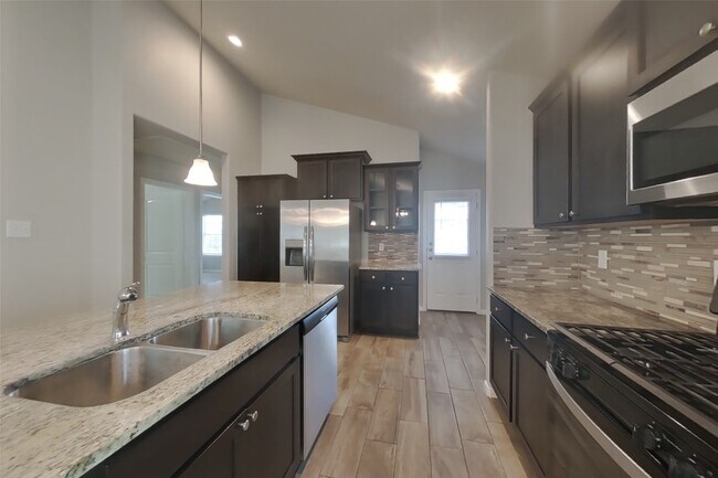 Building Photo - 9829 Gln Brk Ln